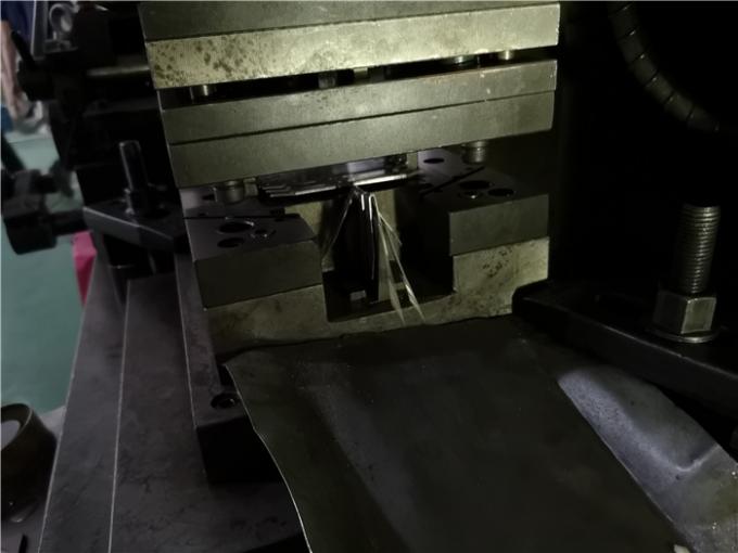 Плашки анти- металла корозии штемпелюя/изготовленный на заказ пунш металла умирают сила прессы 25 тонн 0
