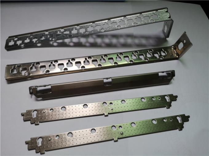Плашки металлического листа точности прогрессивные штемпелюя для аксессуаров оборудования 1