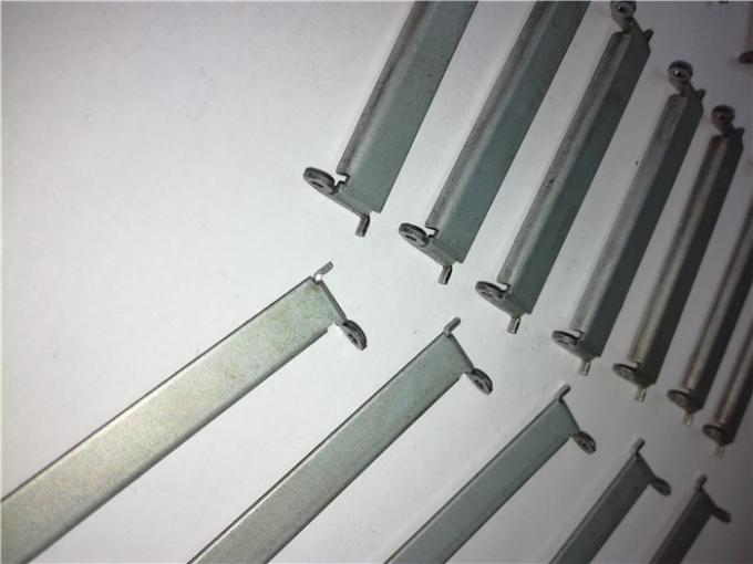 Контролируйте металл штемпелюя, металлический лист кронштейна прогрессивный умрите материальная установка аппаратуры 0