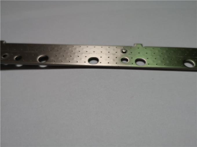 Прогрессивный металлический лист инструмента штемпелюя продукты для компонентов оборудования электроакустических 1