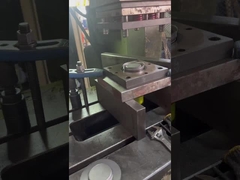 Крышка двигателя